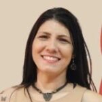 Revista do Livro: Thais Emilia de Campos dos Santos