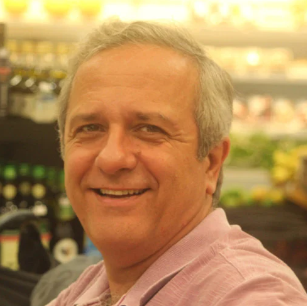 Revista do Livro: Raul Borges Guimarães