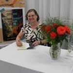 Revista do Livro: Cristina Gláucia Schreiner da Mota