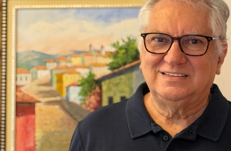 Revista do Livro: Laércio Pinto