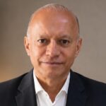 Revista do Livro: Carlos Alberto Santos